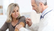 depositphotos_36648713-stock-photo-doctor-injecting-vaccine.jpg