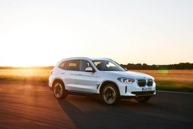 1594731352_bmw-ix3-1.jpg