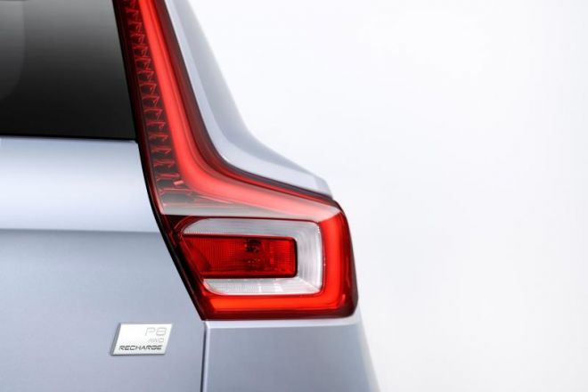 VOLVO-15.jpg