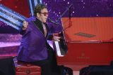 1594129935_elton.jpg