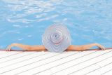 pool-690034_1280.jpg