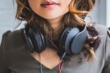 headphones-naslovna-5e5cfbb8ea630.png