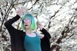 green-hair-4198533_1280.jpg