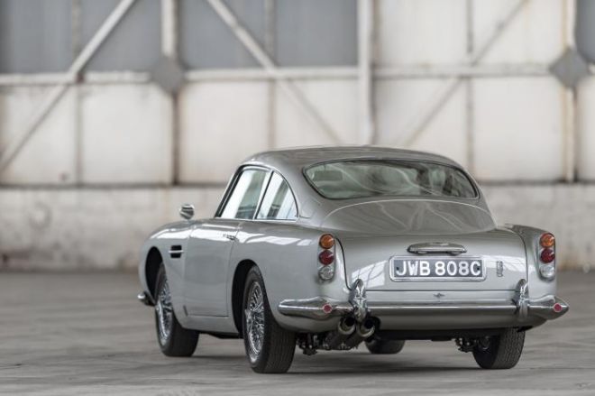 1963_-_1966_DB5--14-.jpg