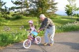 grandparents-2734513_960_720.jpg